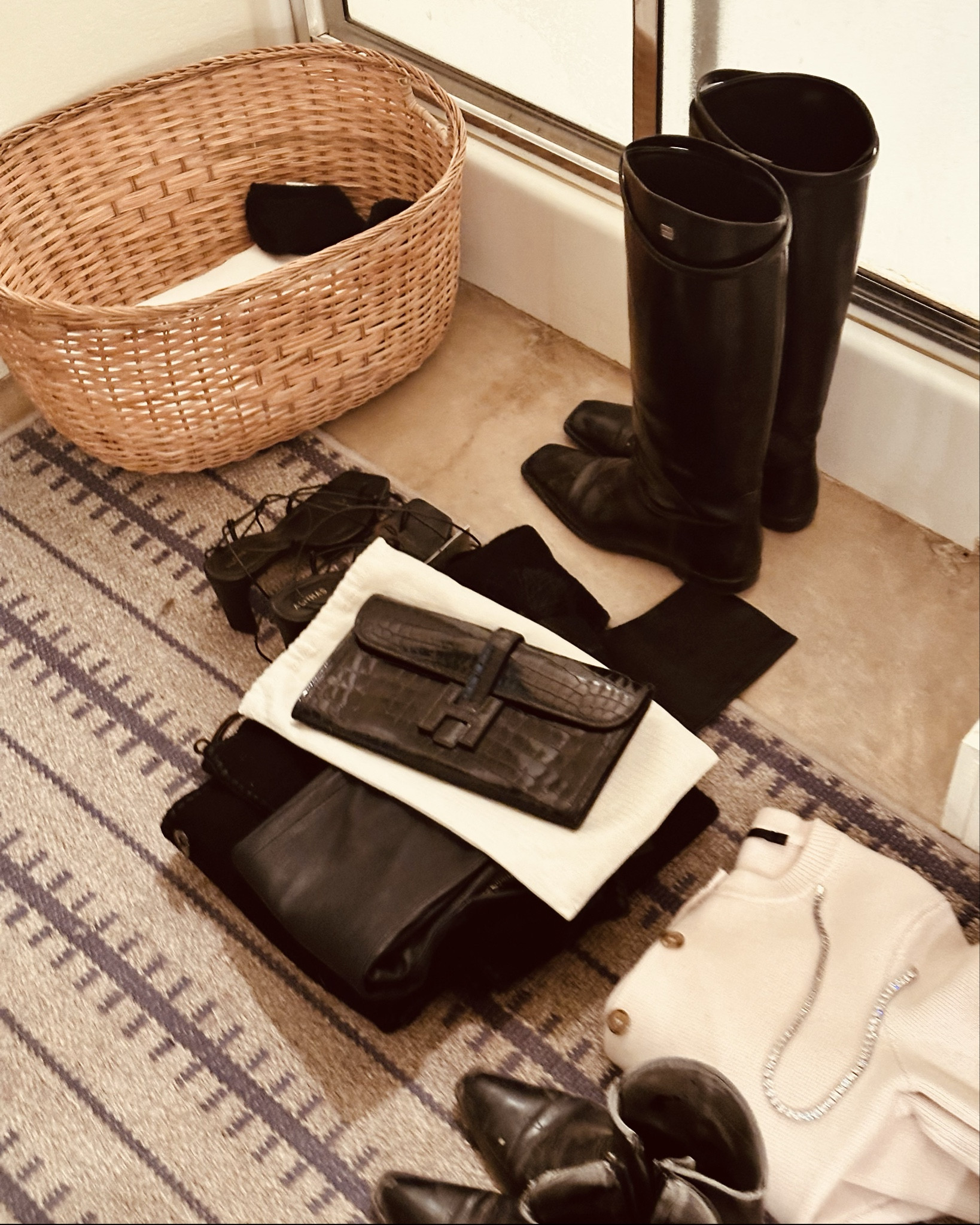 Packing up for a whirlwind month 🌎🗺️ I finally gave up on trying to fit within 1-2 suitcases - I just brought what I wanted and we will see how it unfolds 🤷🏼‍♀️ I’m in 4 climates - this is hard! 
Sharing some of what I packed here.
Be sure you are SUBSCRIBED to me on LTK so you don’t miss this months #OutfitOlympics 
Also- are you just enjoying my new podcast 🎙️ I hope so! Listen to More to Say with Amber Venz Box and let me know your thoughts! 

#LTKOver40 #LTKWorkwear #LTKTravel