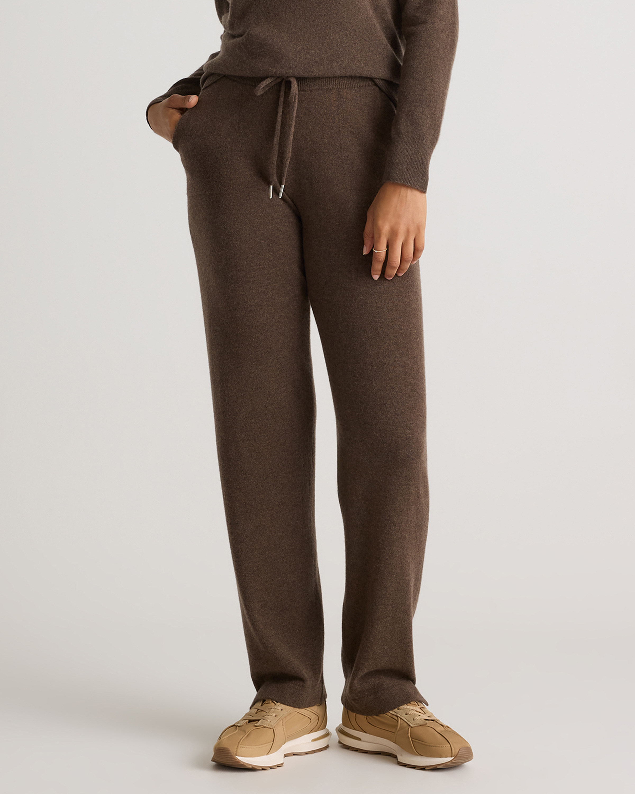 Quince | Women's Mongolian Cashmere Straight Leg Pants in Brown, Size Small | Quince
