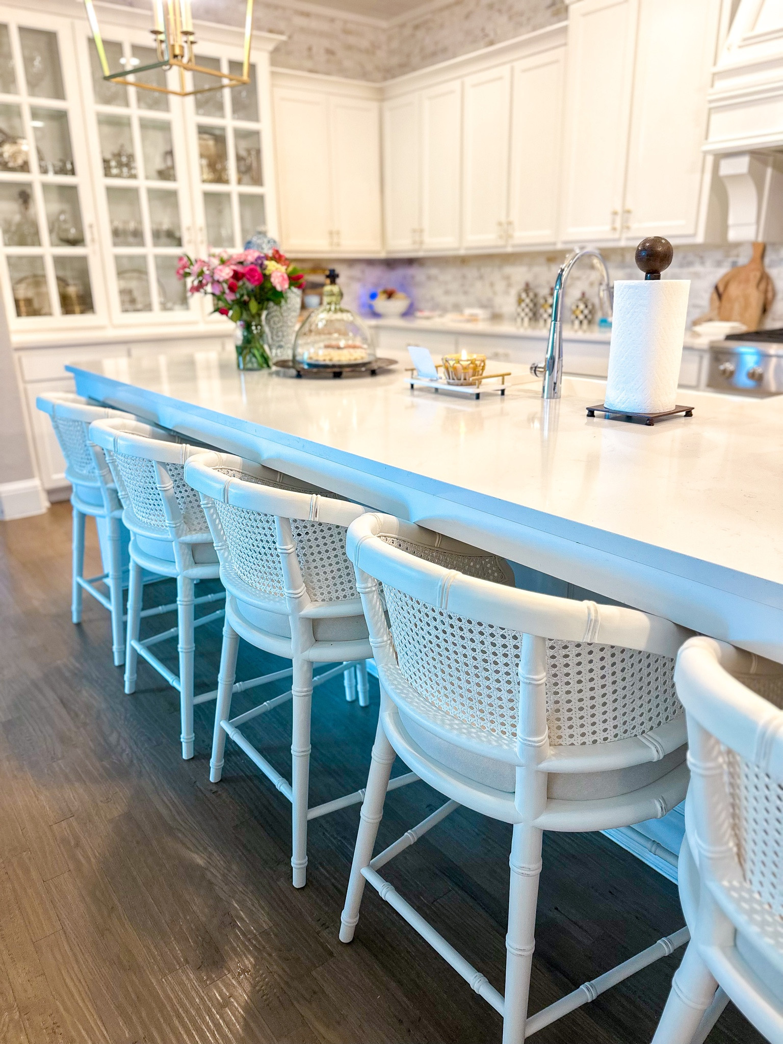 New white barstools ❤️