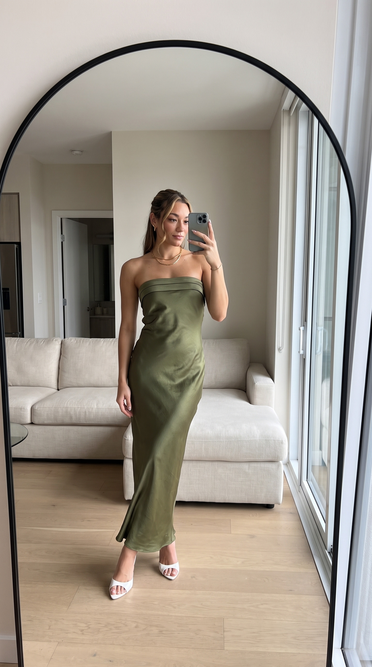 💚 Olive Satin Strapless Maxi

Olive green is one of the most underrated wedding guest colors. 💚 This satin strapless maxi is effortlessly elegant and perfect for fall weddings, vineyard venues, and formal evening celebrations.

✨ Linked here!

olive green wedding guest dress, satin maxi dress, fall wedding guest dress, elegant formal dress, strapless wedding guest outfit, Amazon dresses 

 #LTKWedding