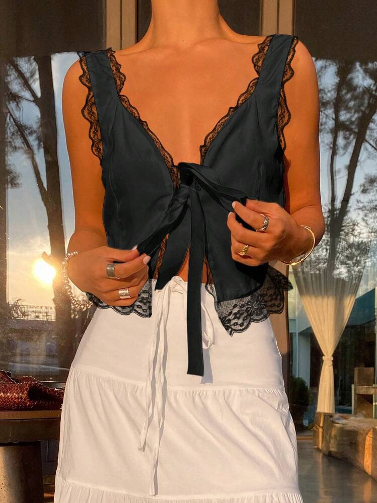 DAZY Women Back To School Cropped Camisole Tank Tops,Beach Outfits Going Out Tops Preppy Tops | SHEIN