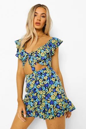 Ditsy Floral Ruffle Top And Shorts | Boohoo.com (US & CA)