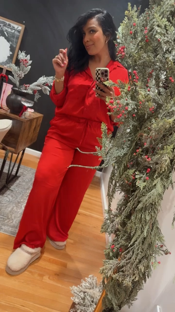 Christmas/Valentines ♥️ Pajamas 

#LTKGiftGuide #LTKSeasonal #LTKHoliday