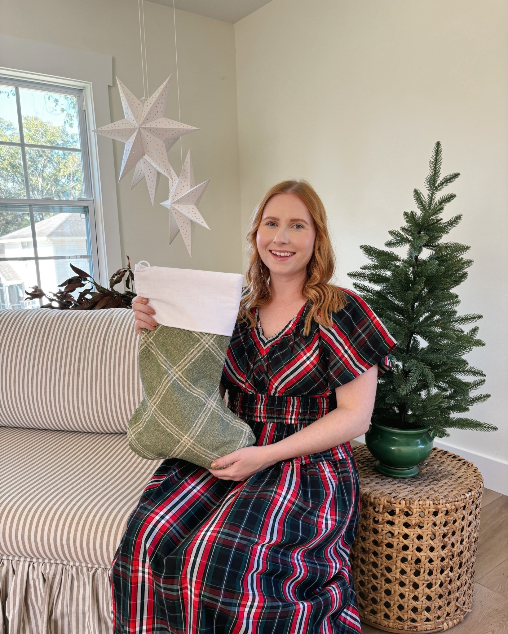 Holiday Party , plaid dress , holiday dress , casual holiday outfit idea , Christmas dress 

#LTKHoliday #LTKFindsUnder50 #LTKMidsize