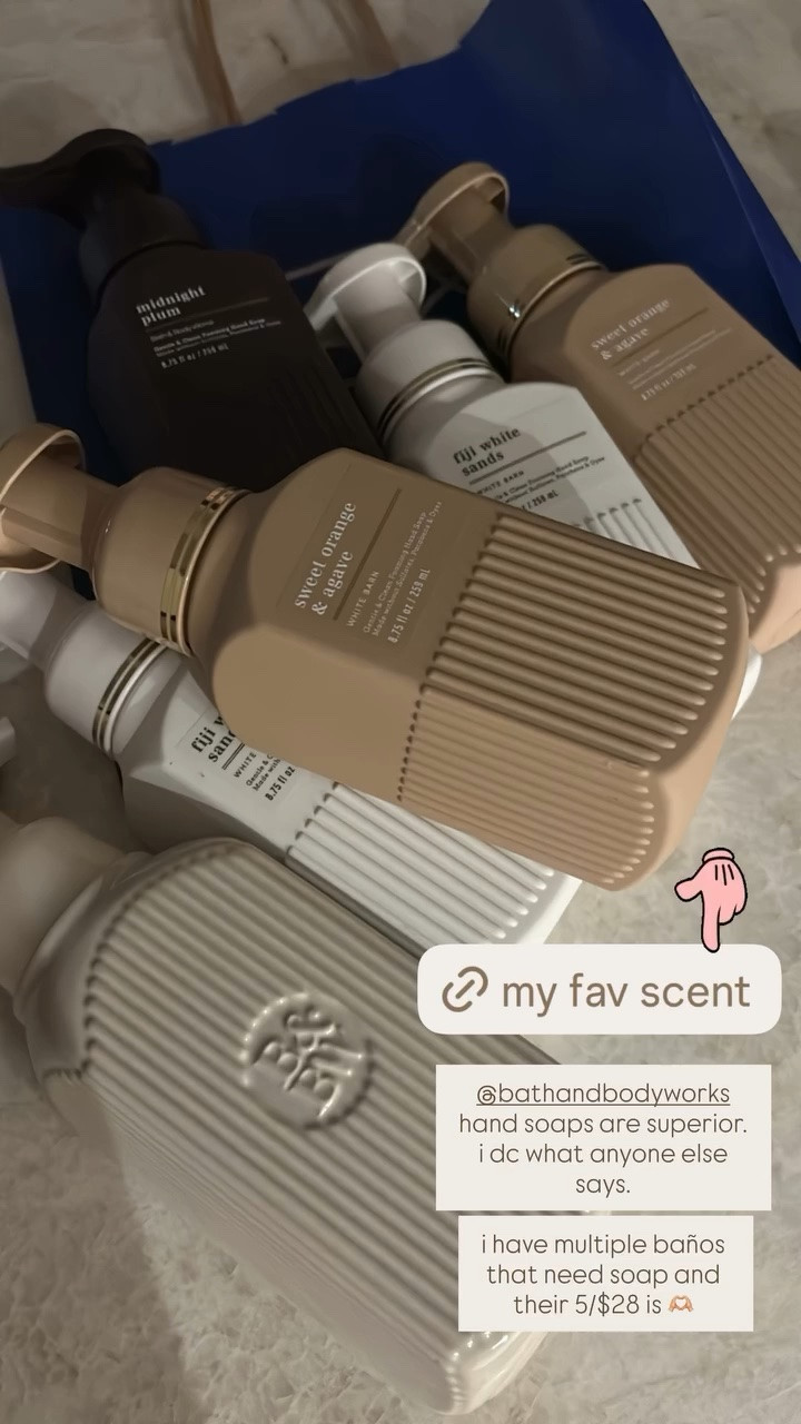 @bathandbodyworks hand soaps are superior. i dc what anyone else says. 

i have multiple baños that need soap and their 5/$28 is 🫶🏼