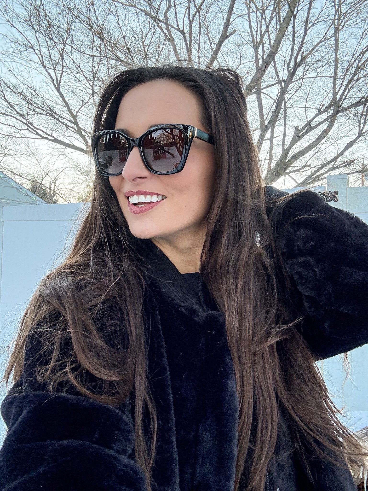 Winter sunshine + oversized sunnies — my kind of combo ☀️🖤

#LTKFindsUnder100 #LTKSeasonal #LTKFindsUnder50