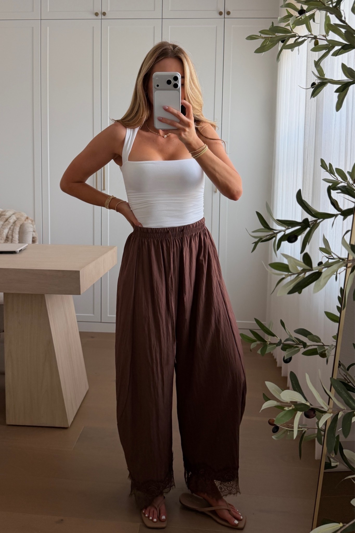 top: xs // pants: small