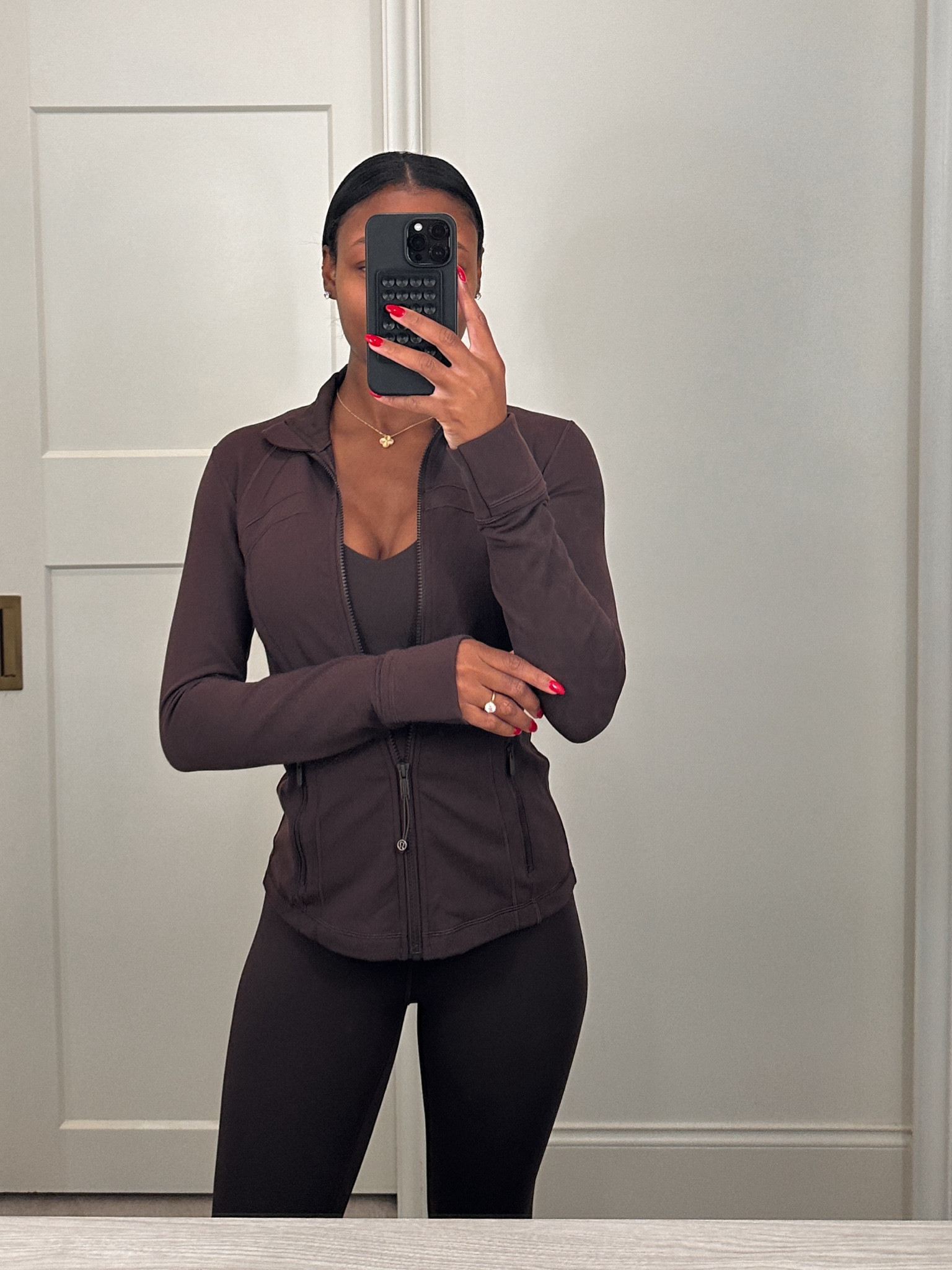 lululemon espresso 🐻🤎 

#LTKstyletip #LTKSeasonal #LTKfitness