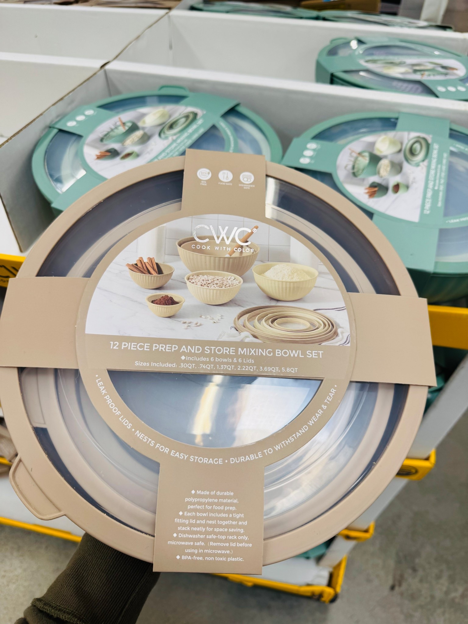 Just saw these mixing bowls in person & they are stunning — not to mention a CRAZY 🔥 price. I’m trying to think of EVERYONE I can gift these to 

#LTKGiftGuide #LTKHome #LTKfoodie