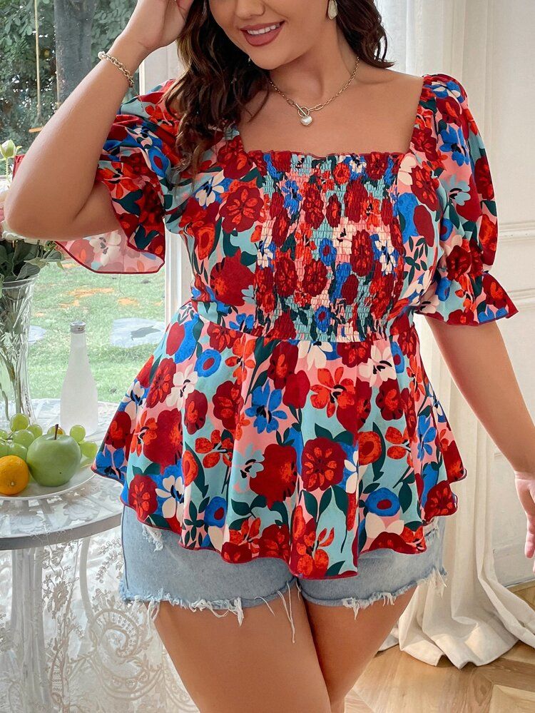 New
     
      Plus All Over Floral Print Shirred Puff Sleeve Blouse | SHEIN