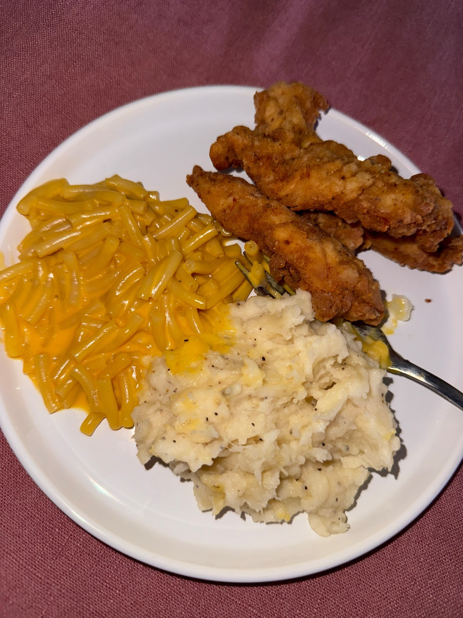 The white plates give demure😂 I’m kidding but they are my fav😂😂 