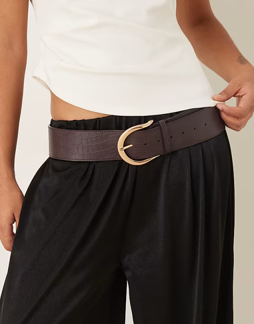 ASOS DESIGN wide low waisted belt in chocolate croc with gold hardware | ASOS | ASOS (Global)