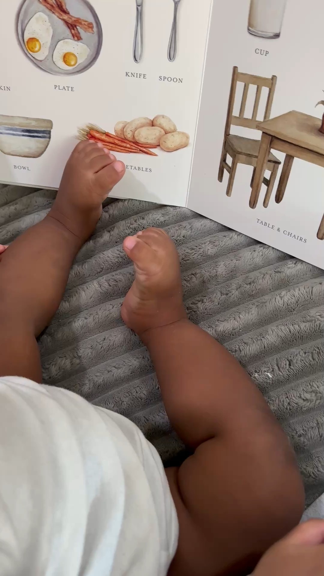 The most beautiful book written by a fellow Speech-Language Pathologist.

Our Big Book of First Words features charming watercolor illustrations and foundational first words that will help you build your child's vocabulary. 

Plus, the durable binding and board book pages will make it easy to read to your child again and again, whether at home or on the go!

#LTKBaby #LTKFamily #LTKKids