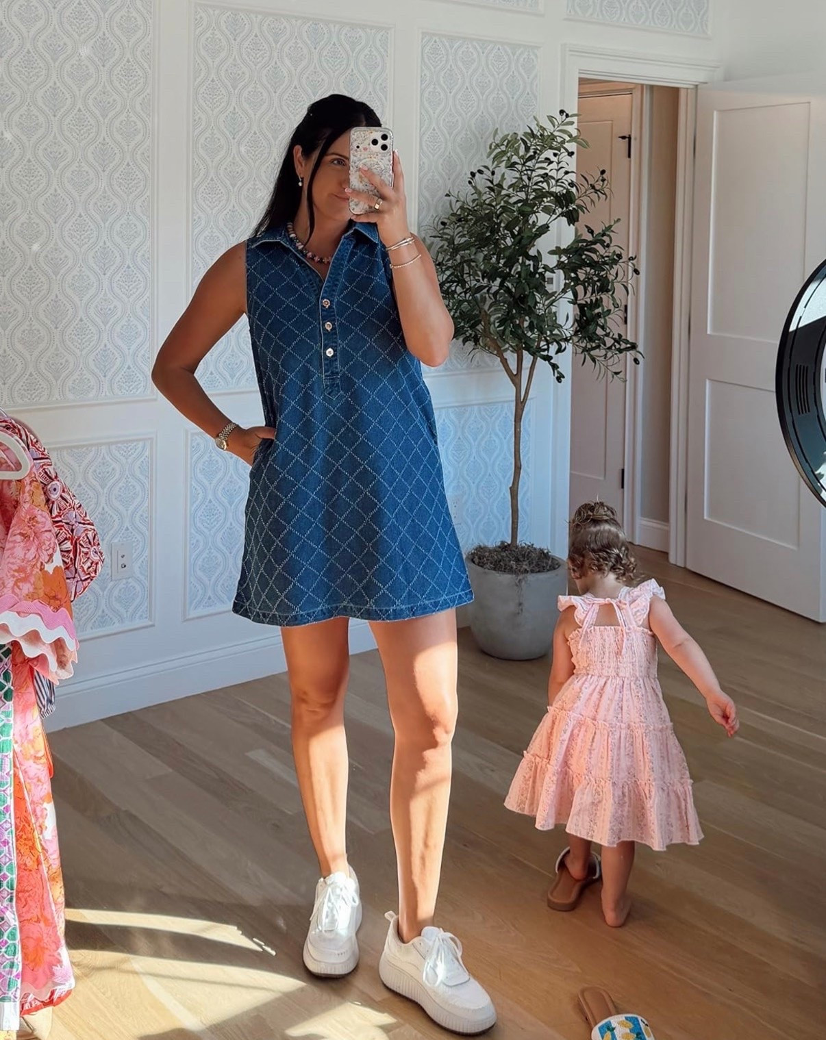 Both out outfits from last nights concert!

#LTKvlog #LTKootd #LTKmomlife