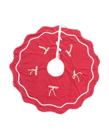 Scalloped Lace With Bow Tree Skirt | Polyester | Marshalls