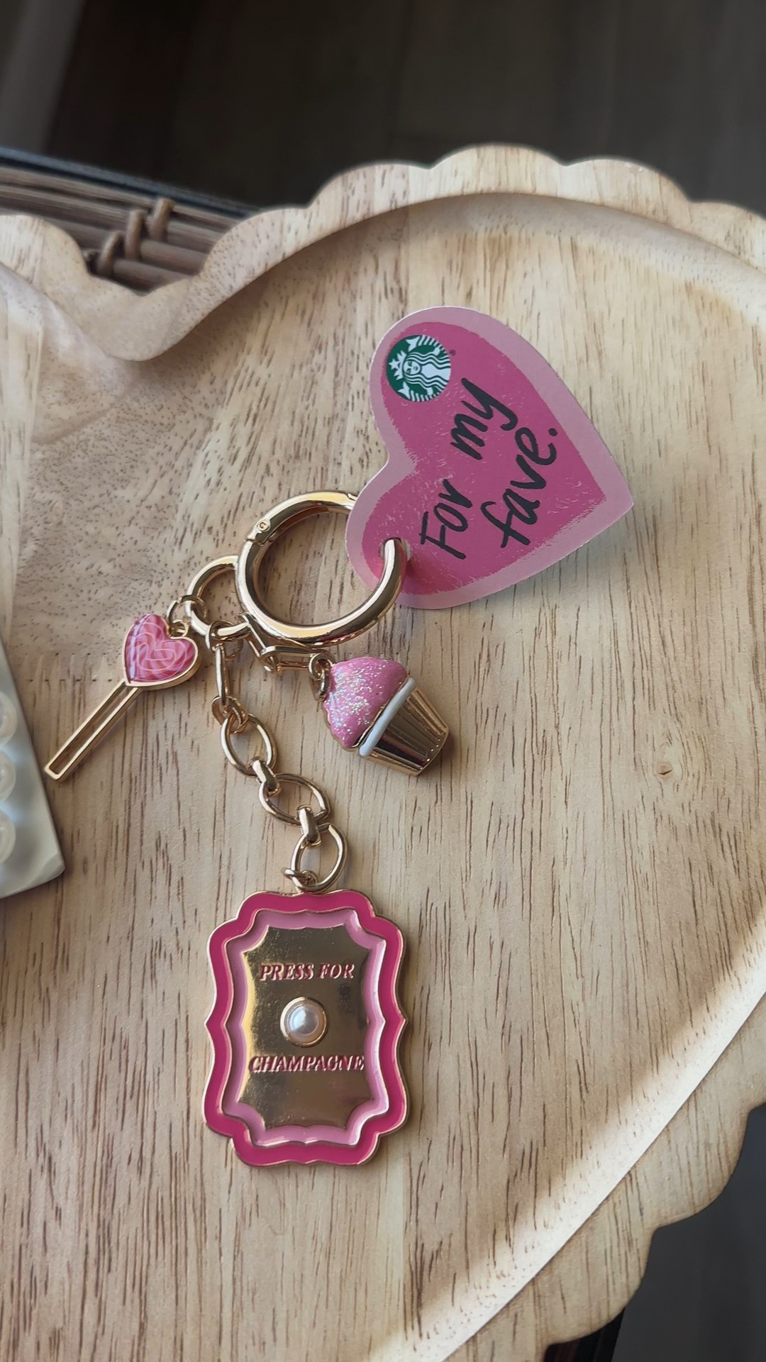 Cute, easy gift idea! Gift card + bsg charm/keychain.
.


#LTKfitnessgoals #LTKmorningroutine #LTKHome