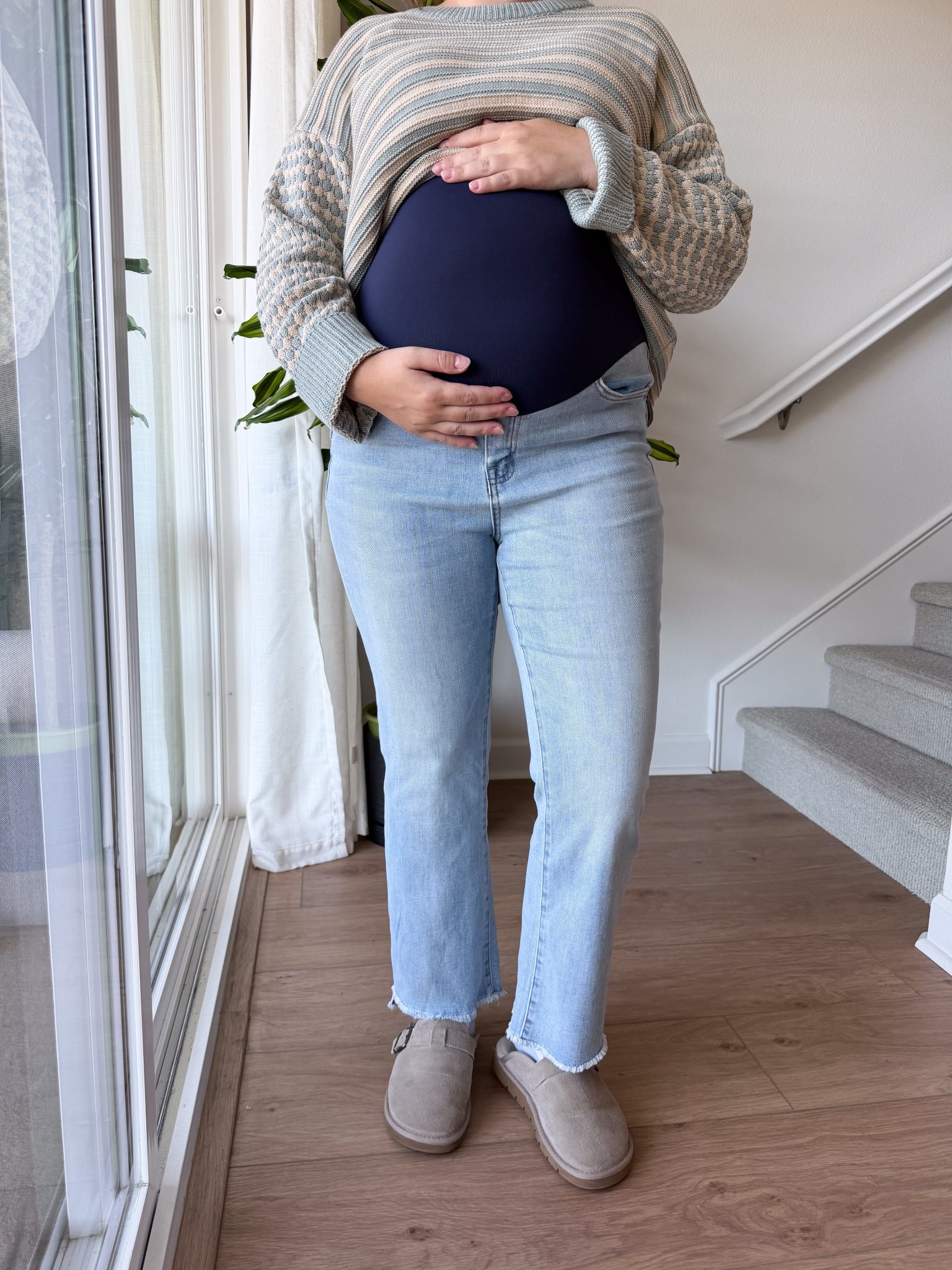Maternity jeans that actually look cute and feel good…YES PLEASE. Wearing size 31

#LTKBump