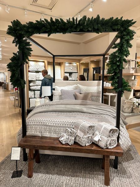 Canopy bed I’m thinking of getting in king size 

#LTKhome