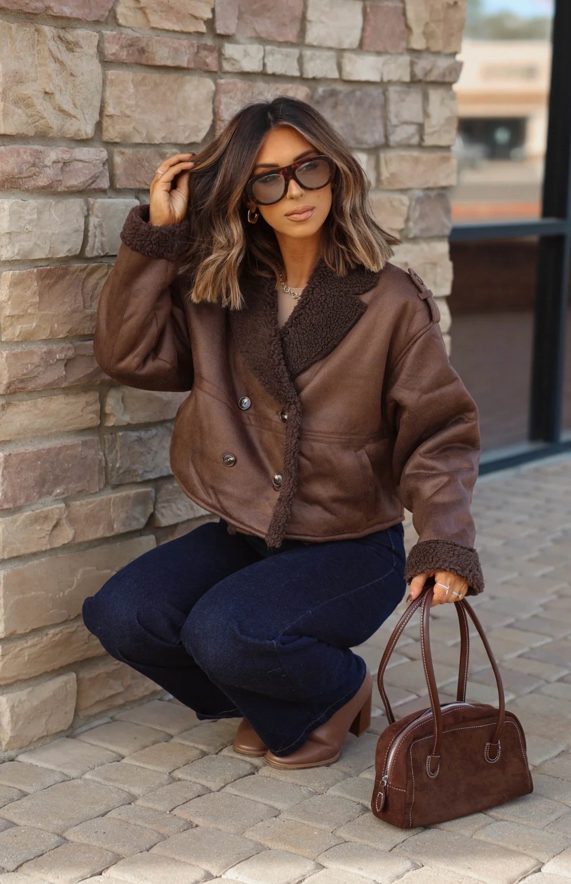Brown jacket 

#LTKU #LTKSeasonal #LTKootd