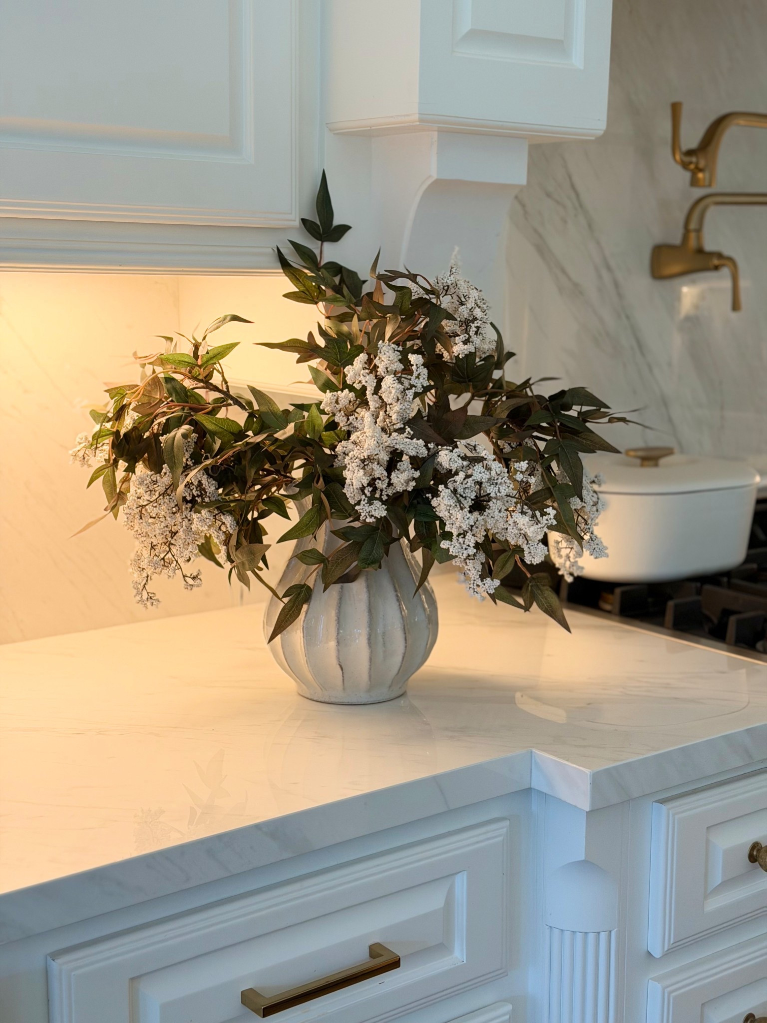 They need some fluffing but wanted to test out the white berry stems, definitely will be ordering more!

Stems
Vase filler

#LTKHome #LTKSeasonal