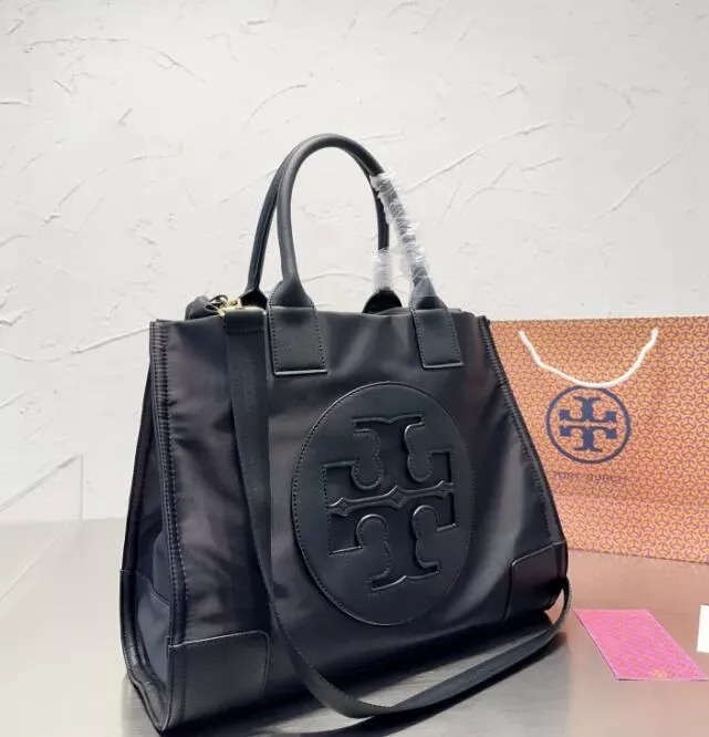 Unboxing Tory Burch Kira Chevron Large Shoulder Bag - Gray Heron 