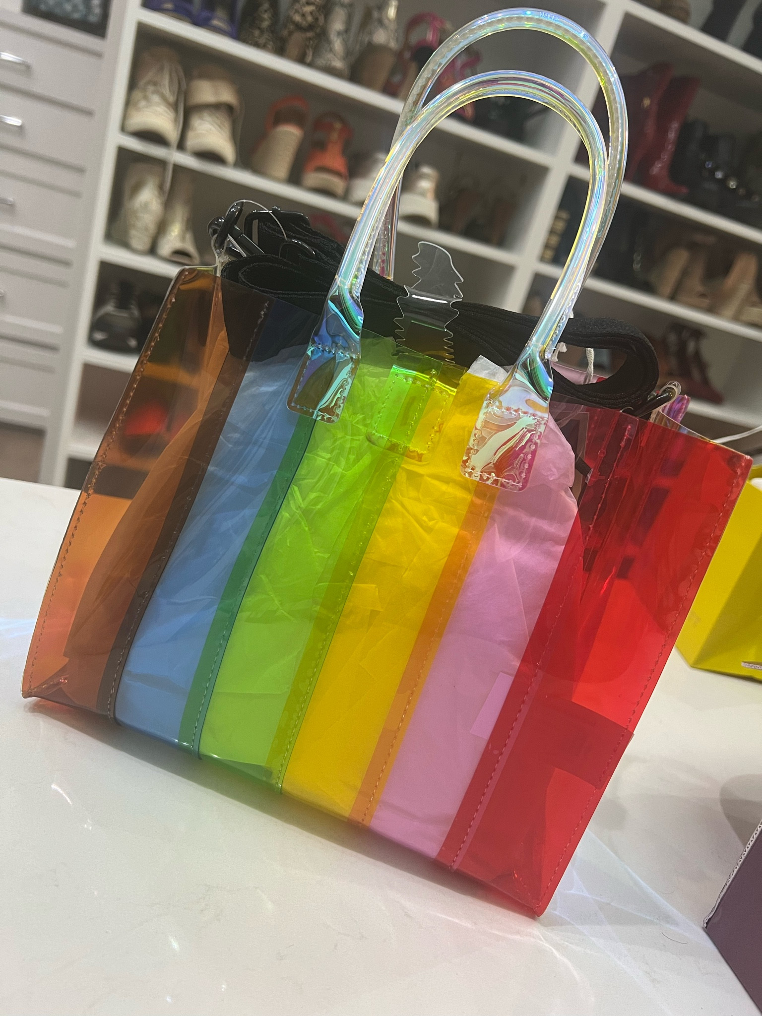 Love this clear rainbow purse from target's pride collection #clearpurse #pride #rainbowpurse 


#LTKFindsUnder50 #LTKOver40 #LTKItBag