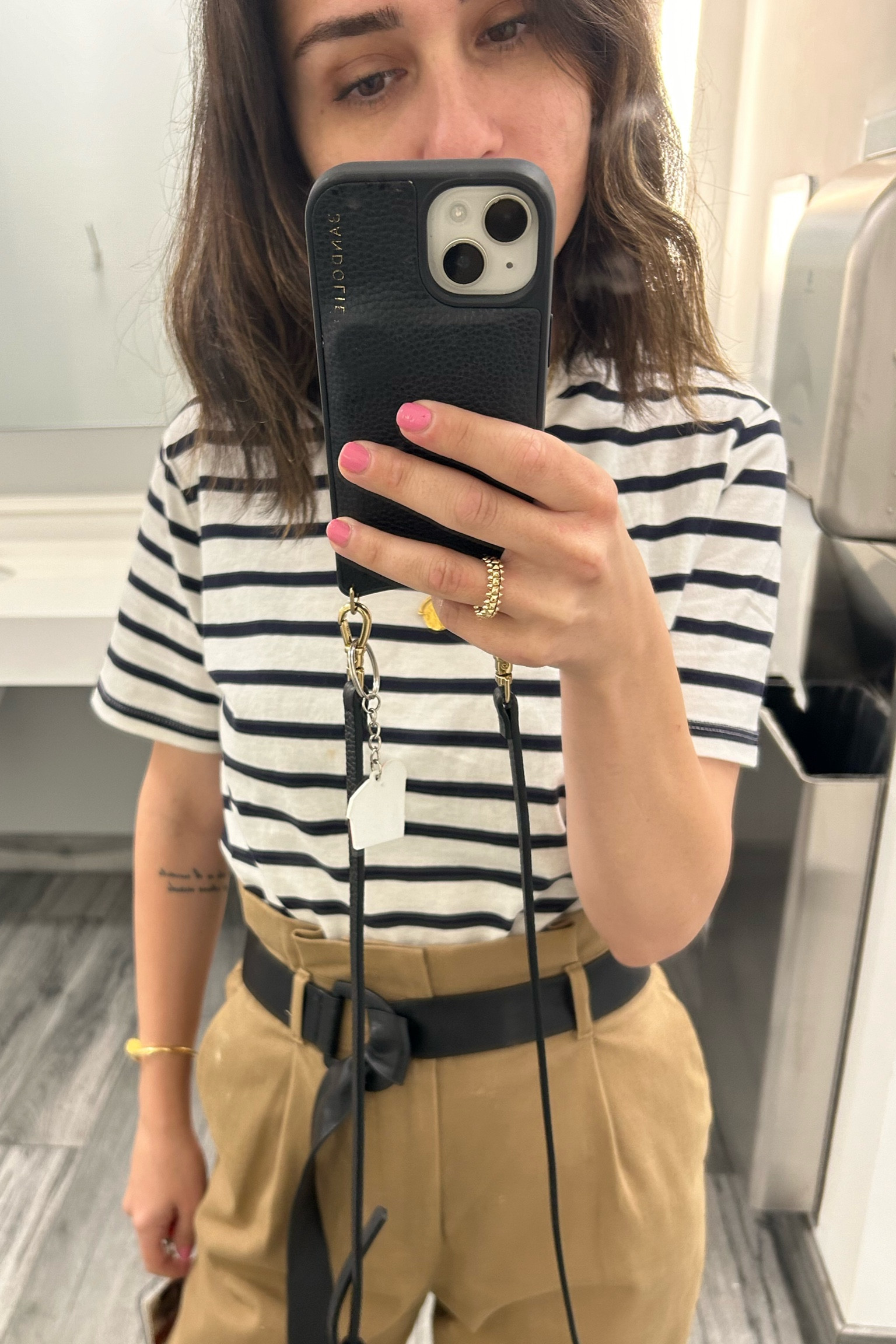 Stripe shirt H&M
Black and White 

#LTKStyleTip #LTKFindsUnder50 #LTKSaleAlert