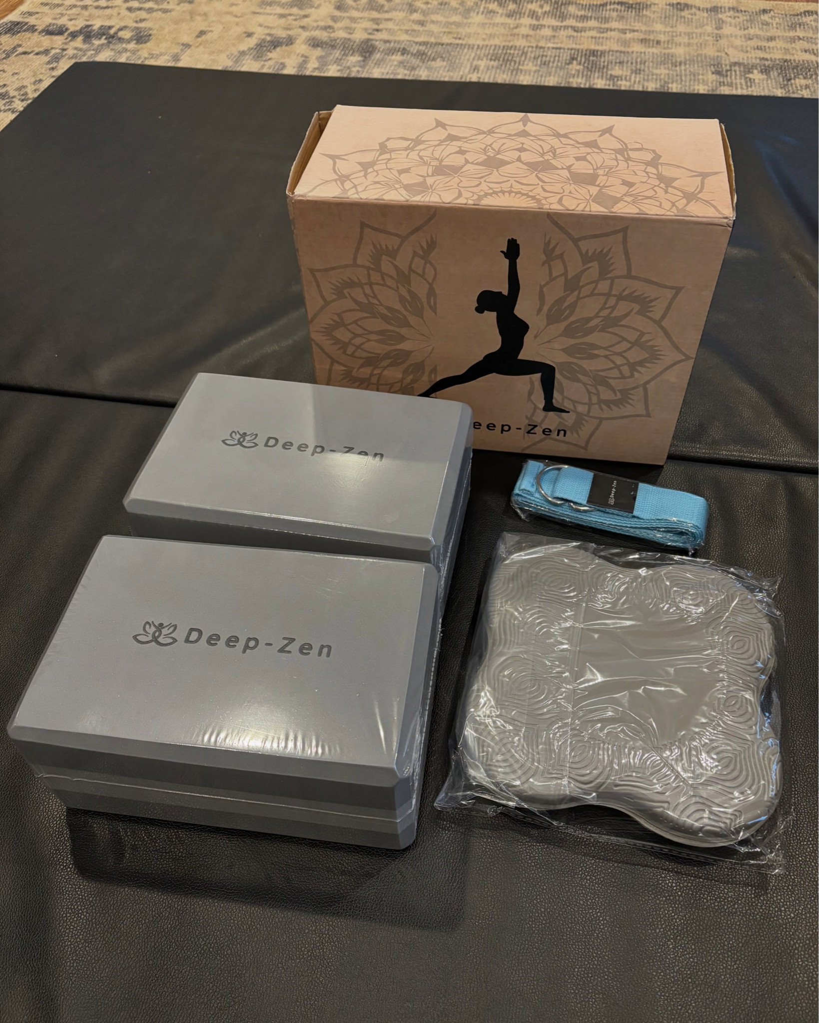 Trying to get back in shape as a mom of 3 and honestly just finding a few calm minutes for myself feels like a win lately 🧘‍♀️ Loving these yoga supports from @deepzenyoga for making my workouts feel so much more comfortable.

#deepzen #deepzenpartner #yogaprops #wristpainrelief #fyp @stackinfluence