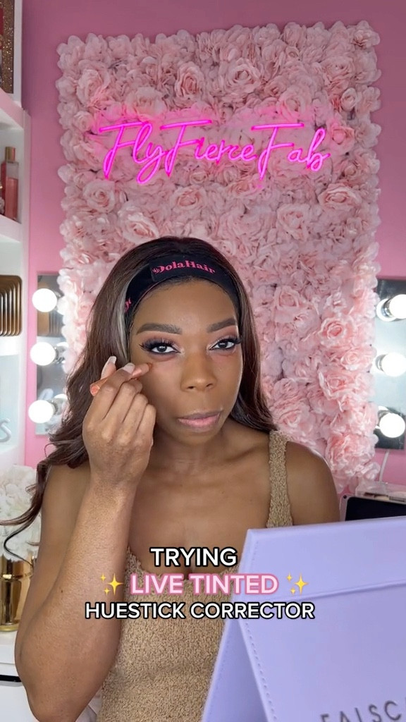 I picked up the Live Tinted Huestick Corrector in the shade “Balance” as I wanted to try something to help me color correct my dark circles 🧡. 

It’s a pencil that’s really easy to work with, and it goes on creamy which makes it super easy to blend🙌🏾😩

The key is to only apply enough to neutralize dark areas, and not overdo it lol

#LTKbeauty