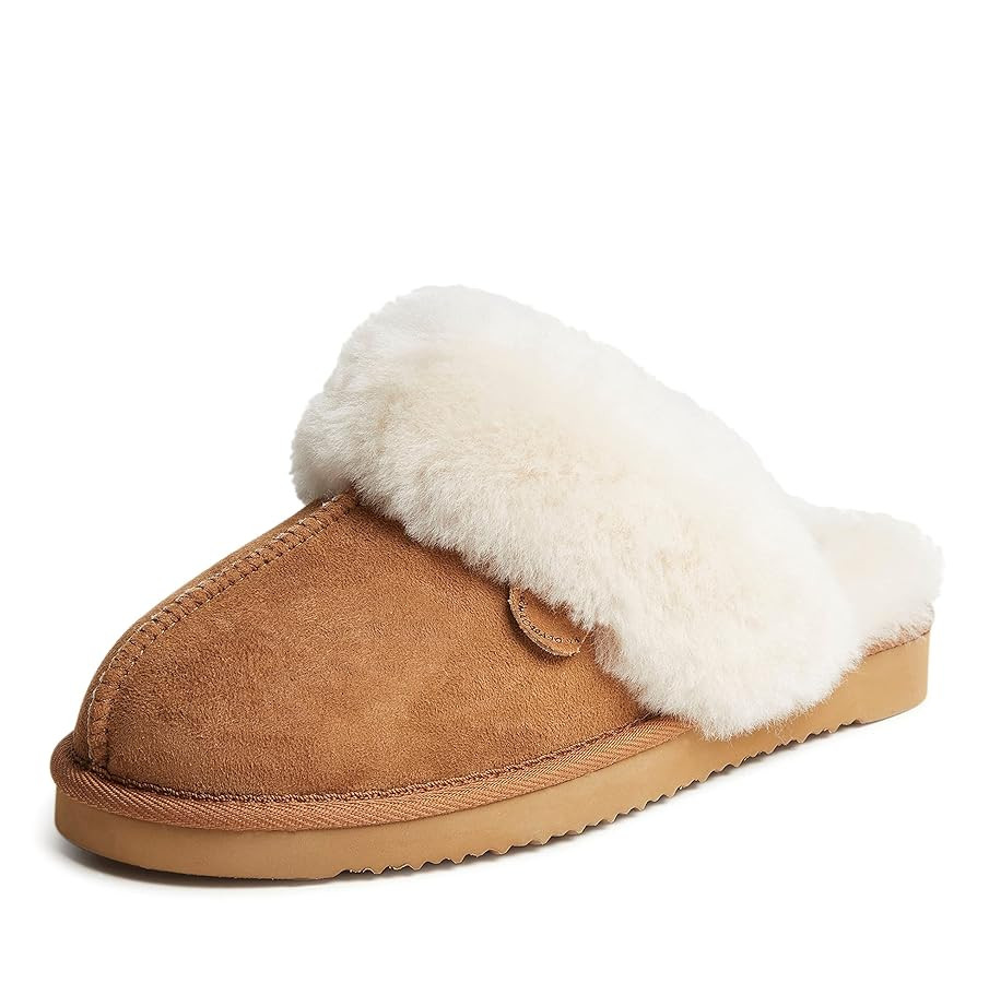 Dearfoams Women's Fireside Sydney Shearling Fur Indoor/Outdoor Scuff Slipper with Wide Widths | Amazon (US)