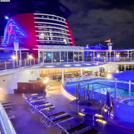 Cruise essentials you need for your next cruise: part 1 

#LTKfamily #LTKtravel #LTKswim