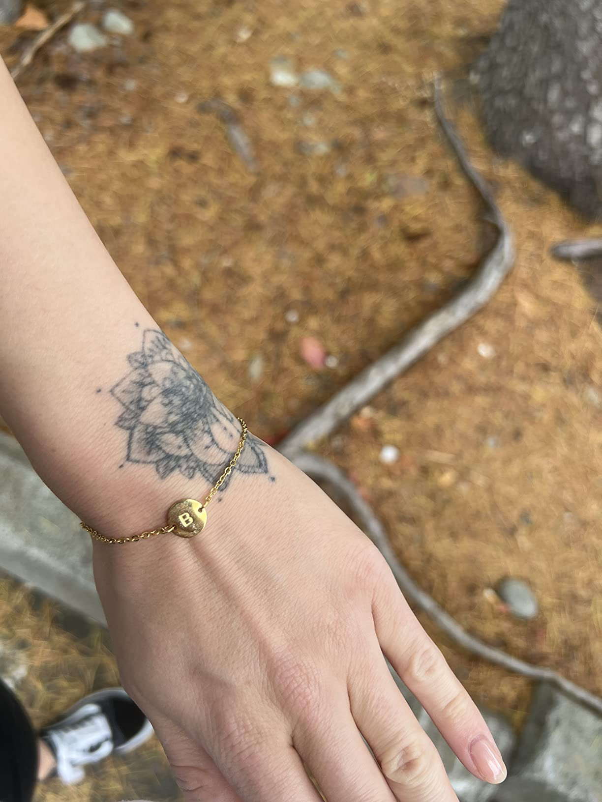 Ovian Initial Charm Bracelet for Women 18K Gold Plated stainless steel Coin Disc Engraved Letter ... | Amazon (US)