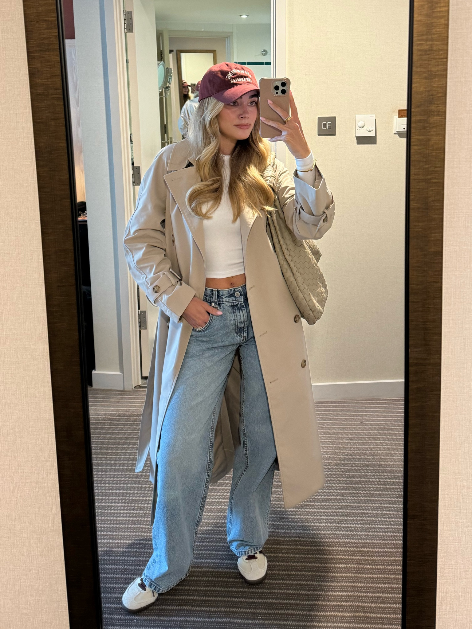 Trench season ♥️ mine is last year H&M but linked a super similar one! 