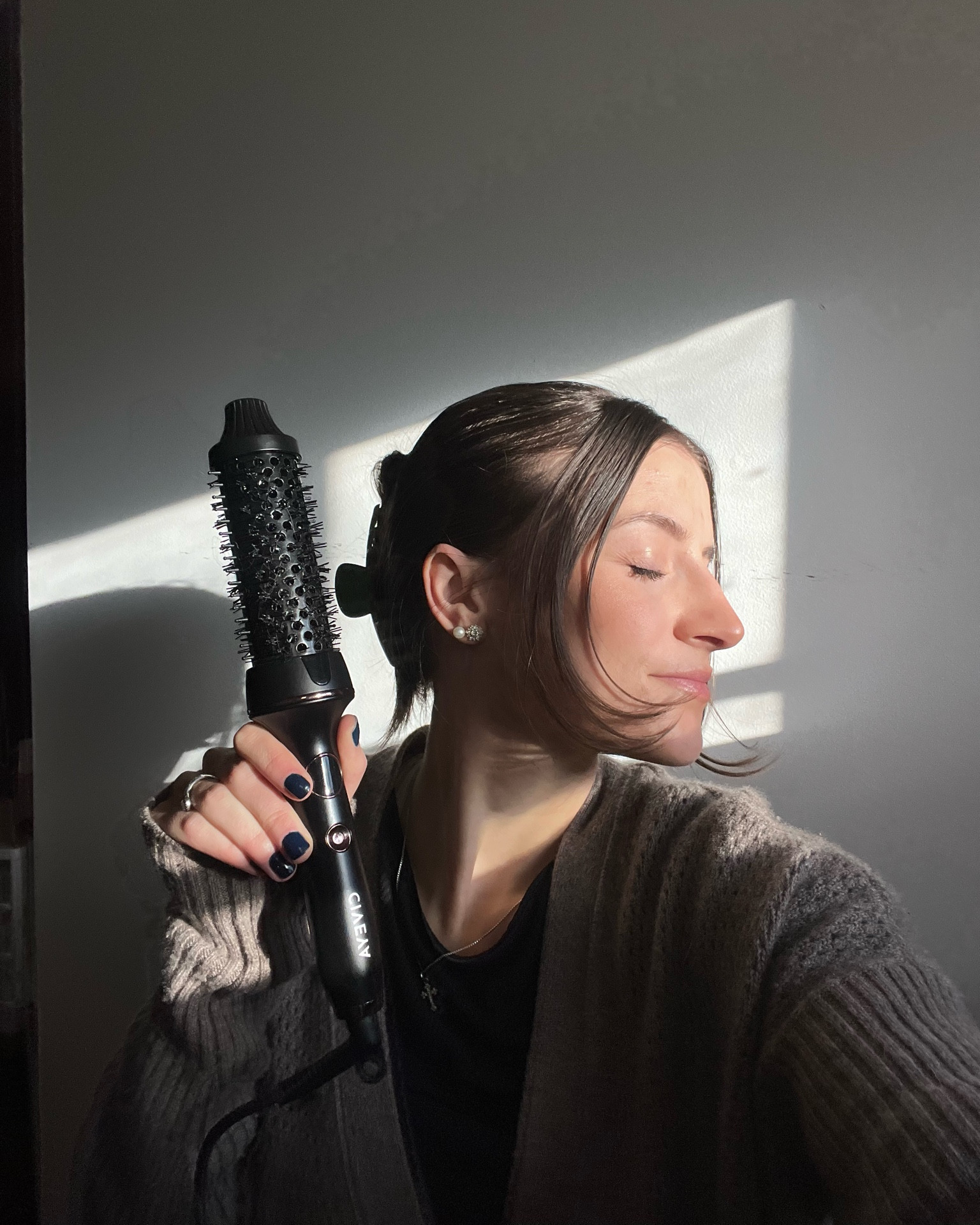 Favorite round brush for a blowout look 

#LTKGiftGuide #LTKStyleTip #LTKBeauty