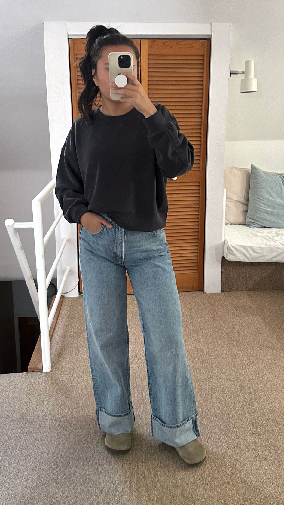 Softstreme crewneck - size 6
Aritzia denim forum jeans
Birkenstock boston suede taupe 