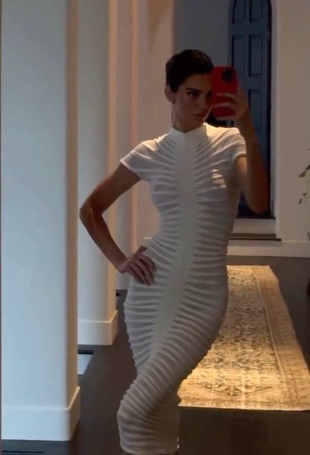Kendall Jenner white dress get the look for less or get the original designer dresses (linked both of them for you all below 😉)


#LTKSeasonal #LTKfindsunder100 #LTKstyletip