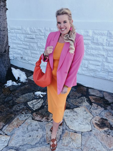 Hot pink and orange for Spring✔️

Hot pink is a Spring must have..
Paired with orange is a major yes!

H&M blazer tts

Old navy ribbed tank dress tts on major sale $12

Cecelia New York shoes

Orange designer dupe bag
Hot pink earrings

#oldnavy #h&M 
#springtrends #springoutfits

#LTKsalealert #LTKstyletip #LTKunder50