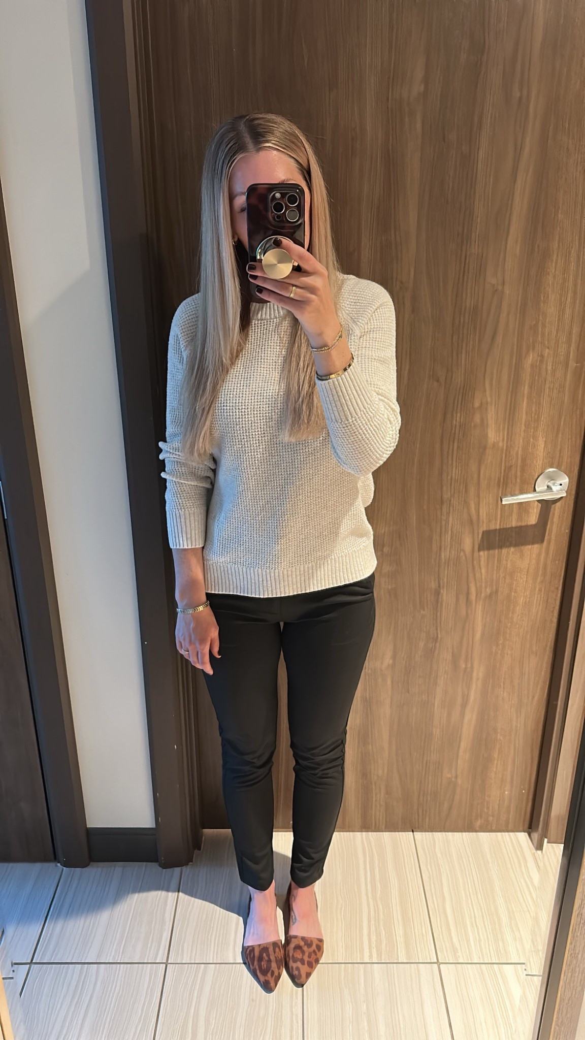 Super comfy work outfit! Look professional and be comfy at the same time 

#LTKWorkwear