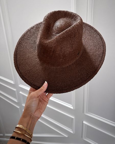 New favorite hat from @nordstrom #Nordstrom 🤎 Love the color and it’s really stuff so will be safe to pack! 
Took a size size small #NordstromPartner 


#LTKFindsUnder100 #LTKStyleTip #LTKSeasonal