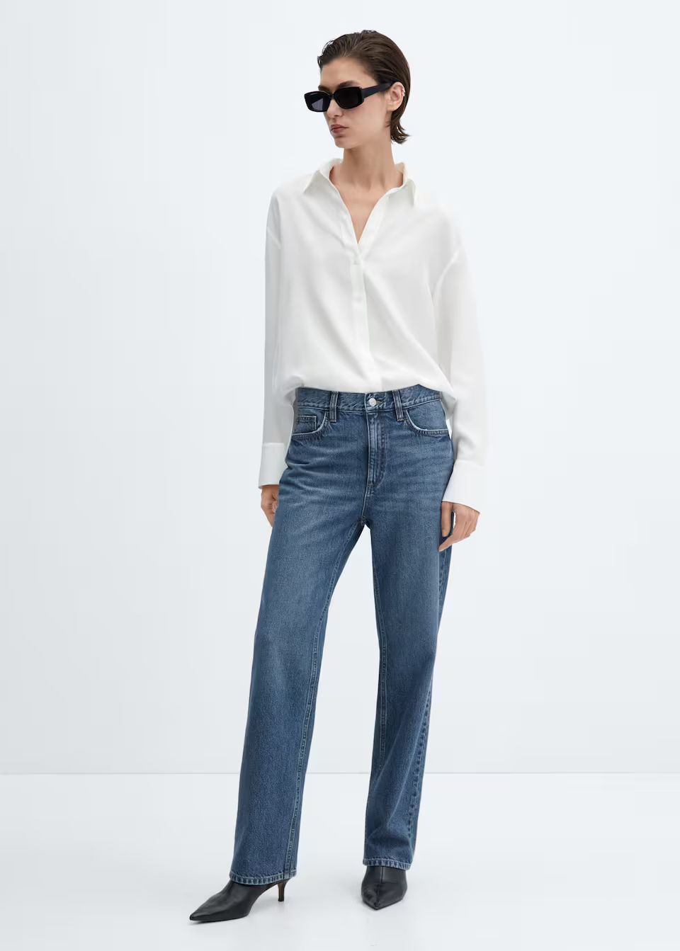 Mid-rise straight jeans -  Woman | Mango Canada | Mango Canada