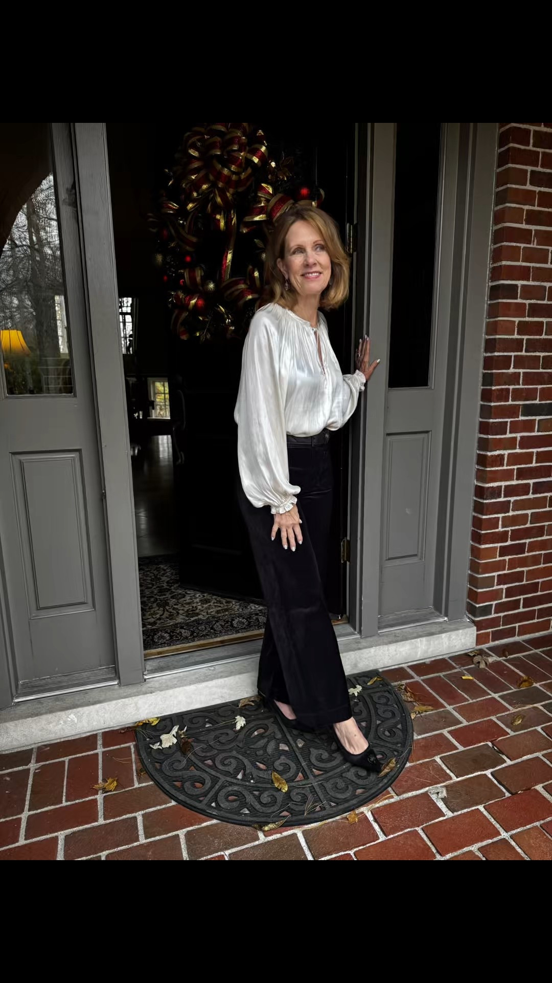 These velvet pants from Anthropologie are the perfect holiday staple!! You really can pair them with a tartan plaid shirt for a more casual holiday event or a silk blouse when you need a dressier look.

We have linked similar products for those that are no longer available!


#LTKHoliday #LTKOver40 #LTKSeasonal
