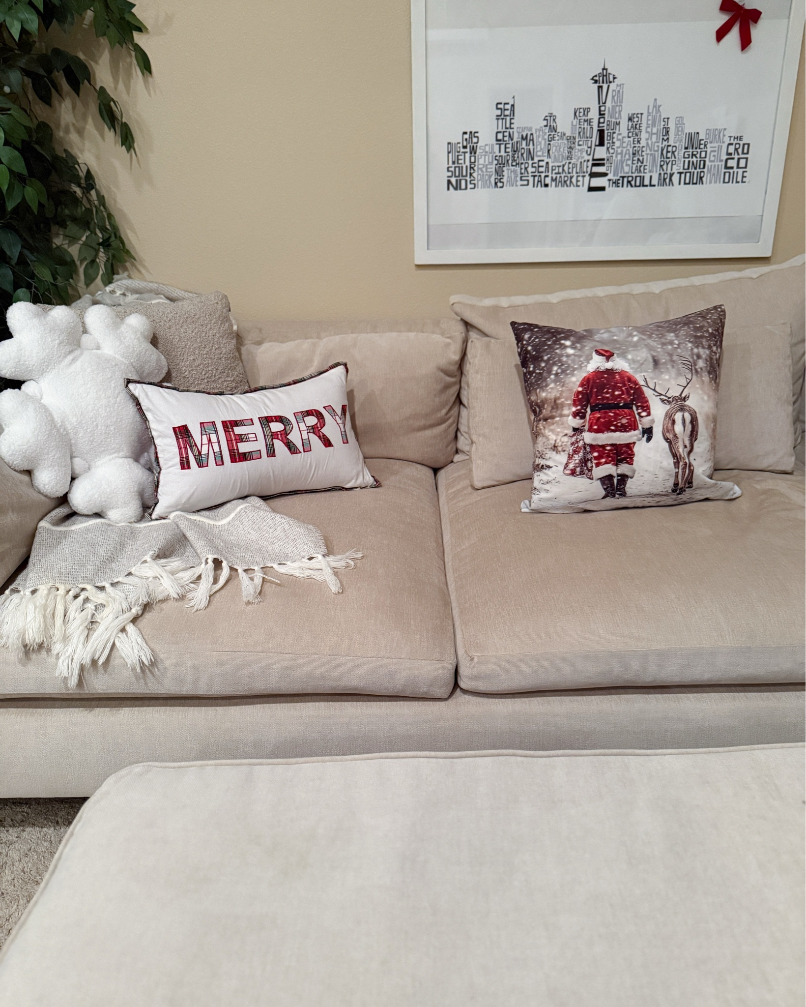 This Santa pillow is going quick! But I love it sooooo much 🎅🏽 Along with these $10 snowflake pillows ❄️

#LTKCyberWeek #LTKHome #LTKHoliday