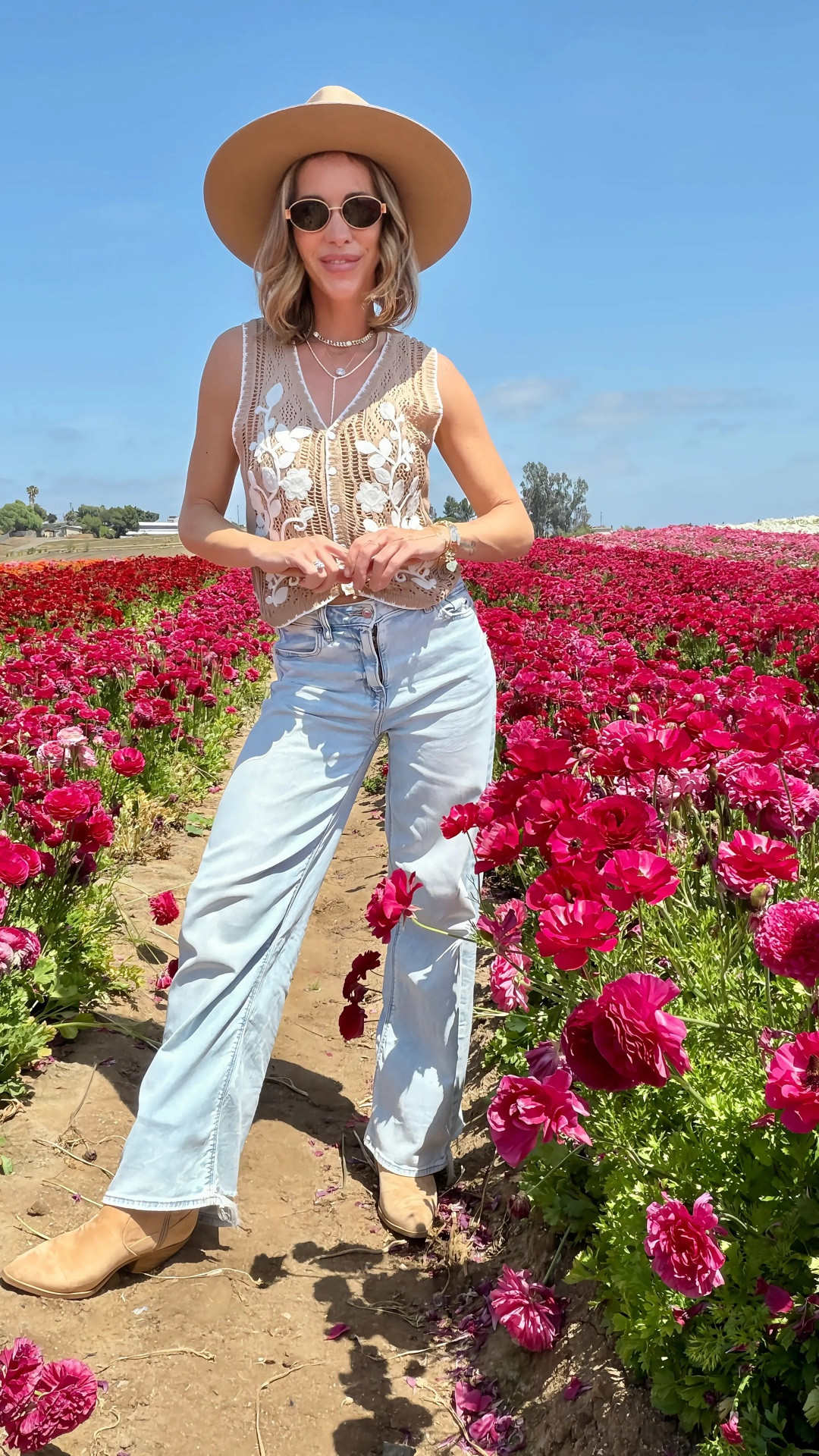 The perfect spring vest 🌸 
OR make it a vacation moment over your bikini! 

#LTKootd #LTKgrwm #LTKTravel