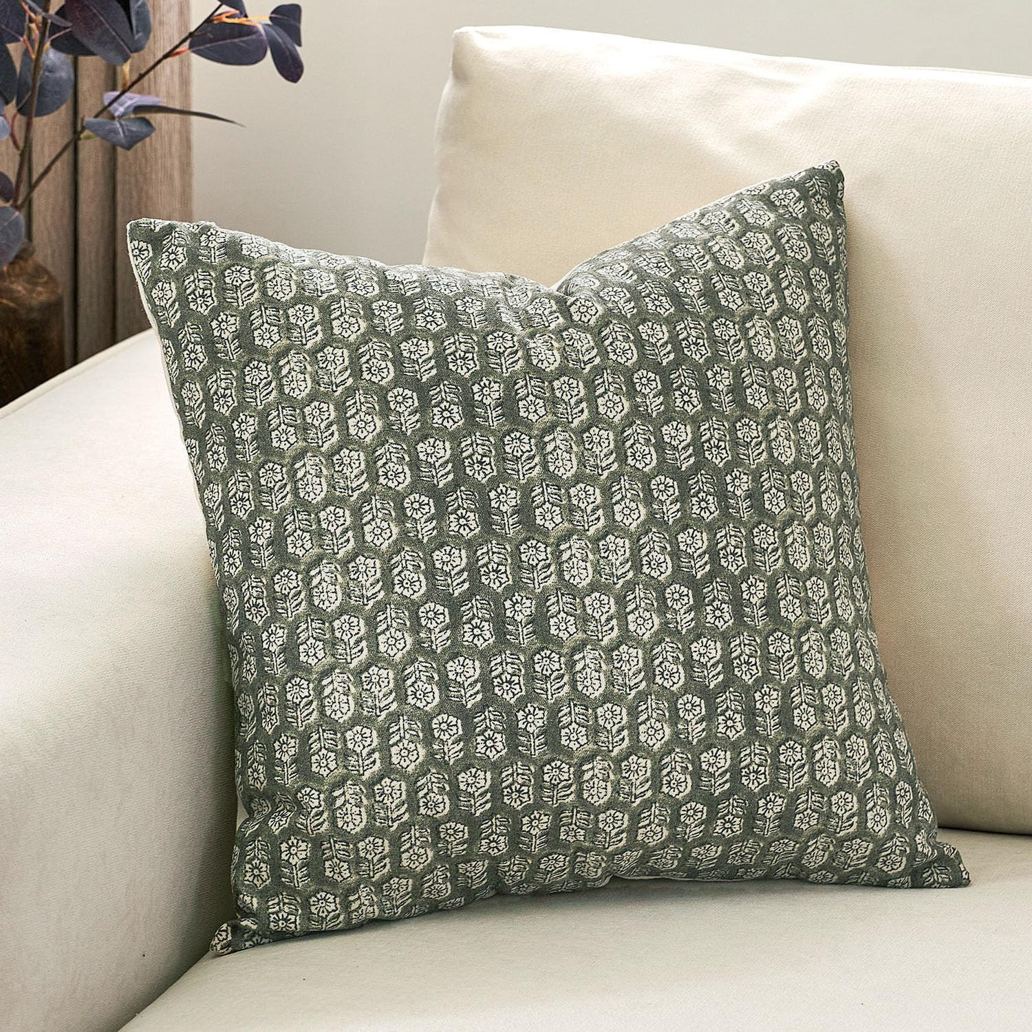 DOMVITUS Pillow Covers 20x20, Floral Pillow Covers, Couch Pillows for Living Room, Decorative Far... | Amazon (US)