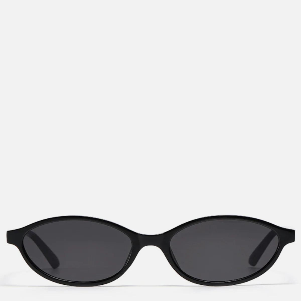 MANHATTAN Black Small Oval Sunglasses | Noughts and Kisses