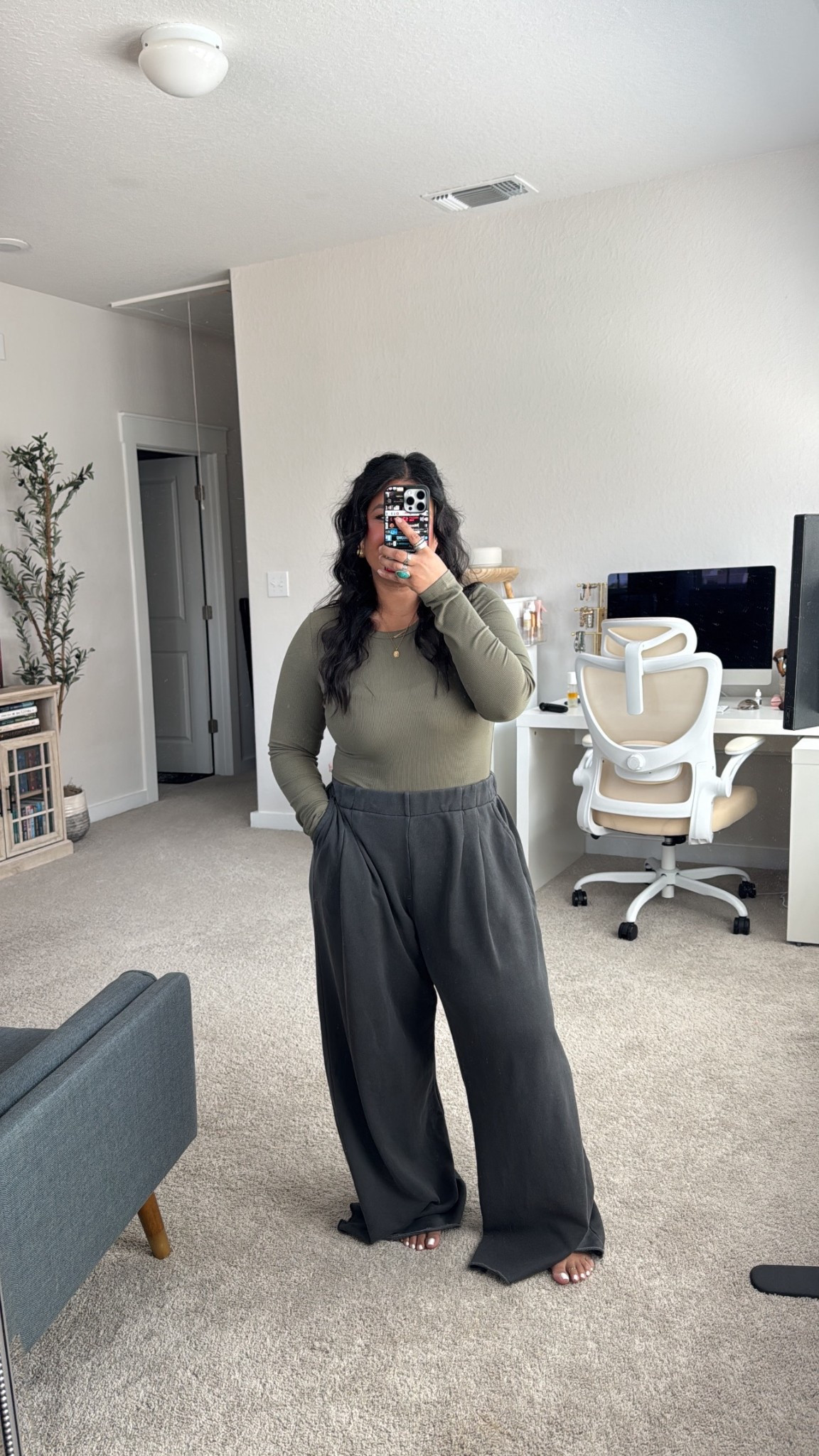 Today’s comfy outfit! Wearing a large in both. Large short in the pants. I’m 5’1”, size 12. 

#LTKMidsize #LTKFindsUnder50 #LTKPetite