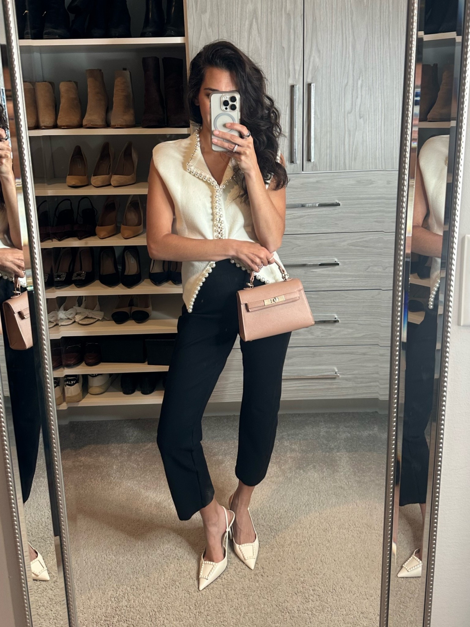 women’s work outfit ideas 

These black pants for work and my go to! Small petite is the size I have on

#LTKWorkwear #LTKPetite