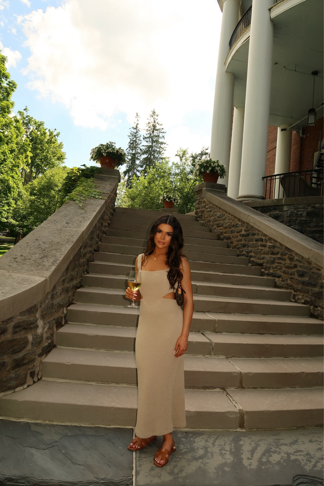 Sabo skirt, summer dress, fitted midi dress, neutral midi dress, tan midi dress

#LTKSeasonal #LTKStyleTip #LTKShoeCrush