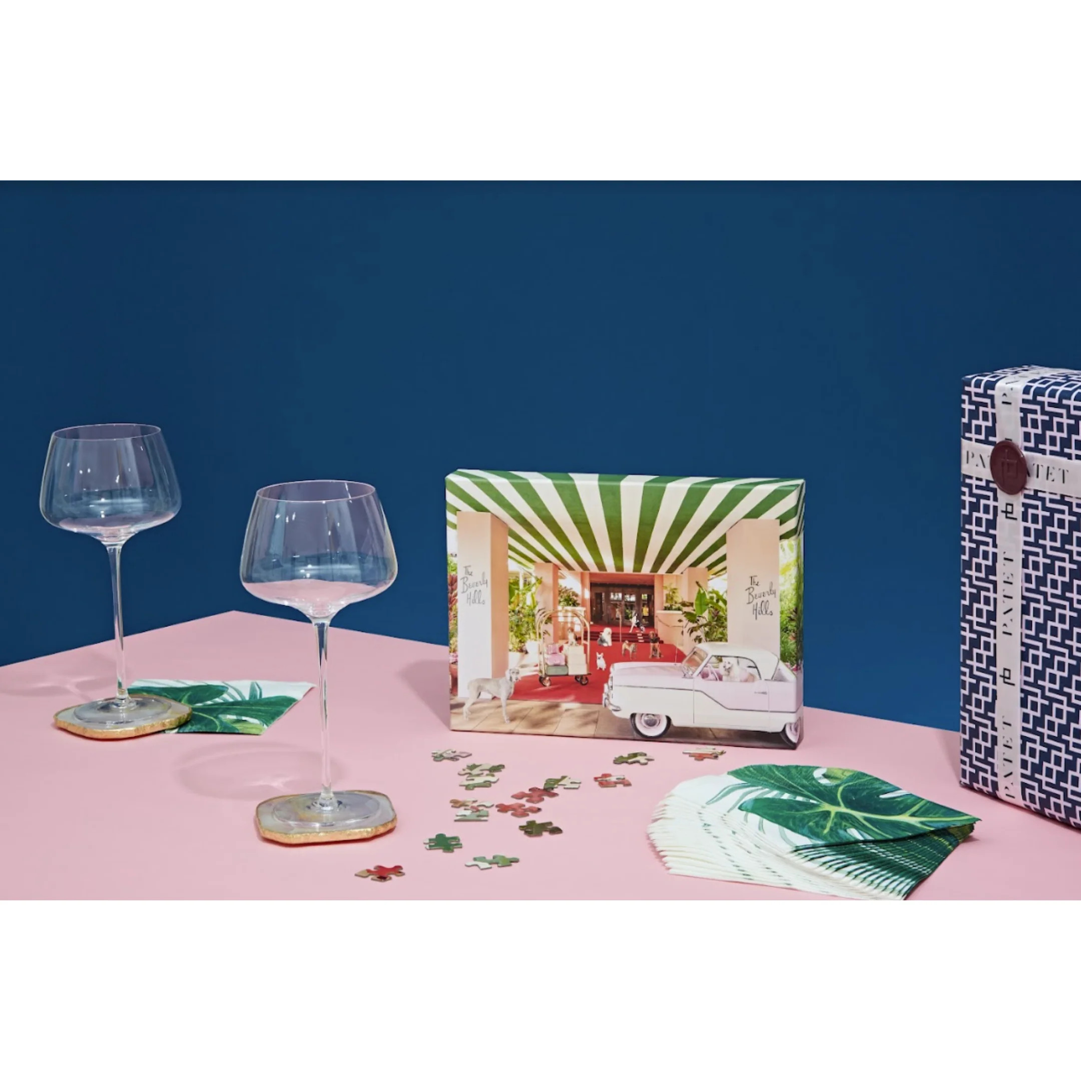 Drinks At the Beverly Hilton Hotel | patet