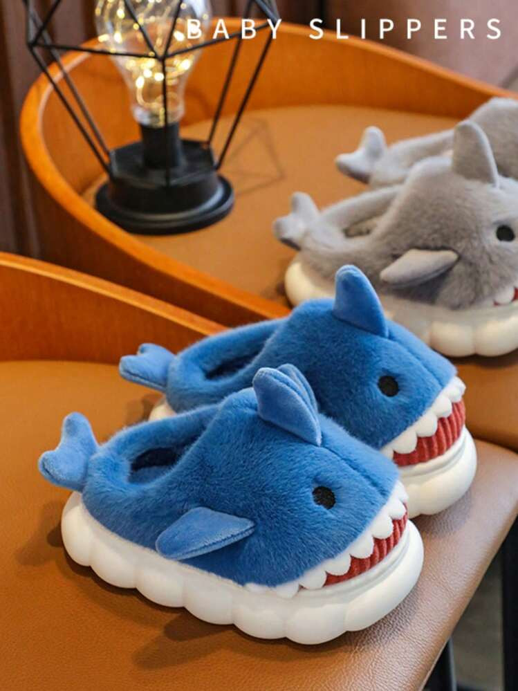 1 Paio Di Pantofole Imbottite Con Design A Squalo Cartoni Animati Per Bambini, Carine E Divertenti, Adatte Per L'autunno/Inverno, Calde E Confortevoli Per L'uso In Casa | SHEIN
